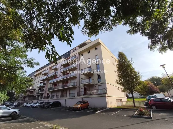 DUPLEX 2 CHAMBRES 2 PARKINGS