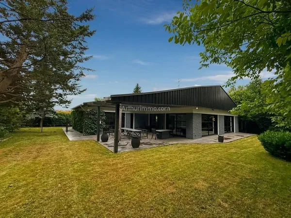 Maison 6 pièces 153 m²