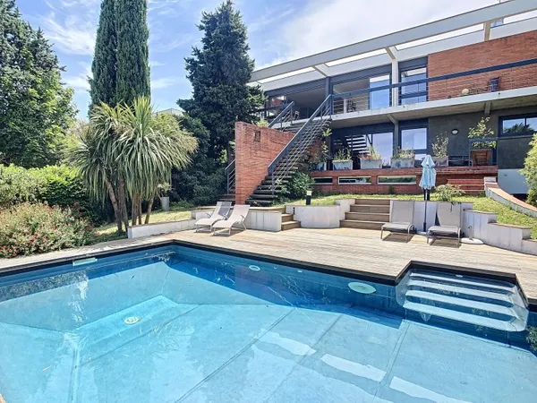 Vends maison d'architecte avec vue exceptionnelle
