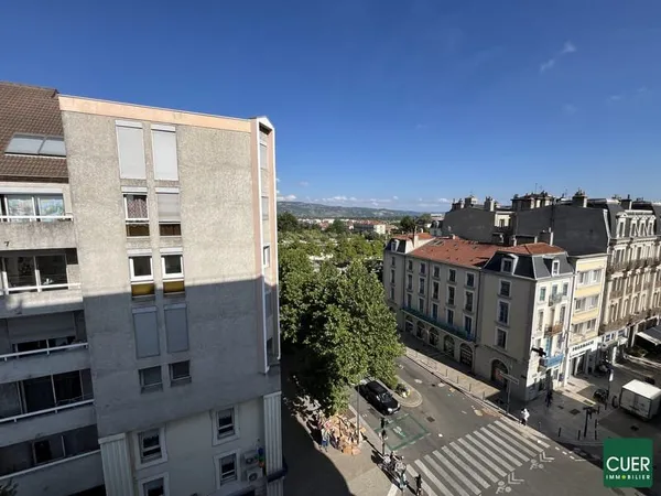 Valence centre ville - Appartement de 81 m2 avec balcons.