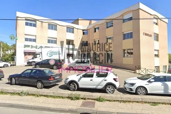 Bureaux 6 pièces 128 m²