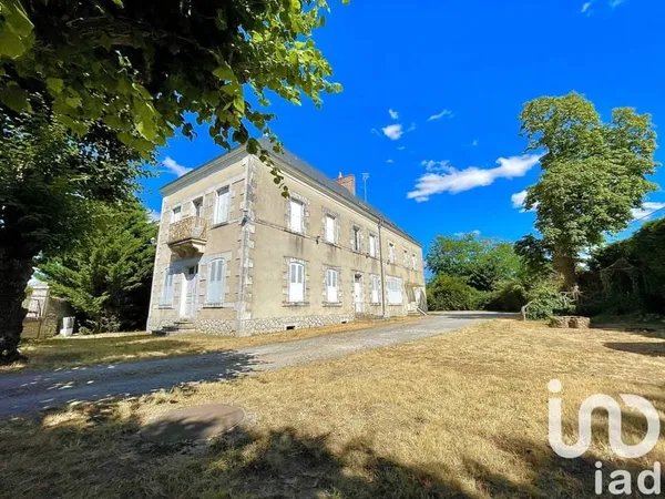 Bâtiment 170 m²
