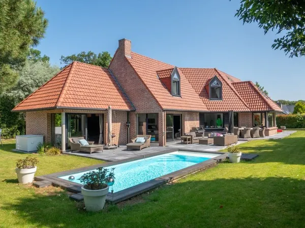 Maison de luxe 7 pièces 238 m²