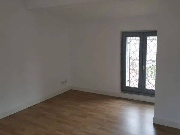 Immeuble 11 pièces 250 m²