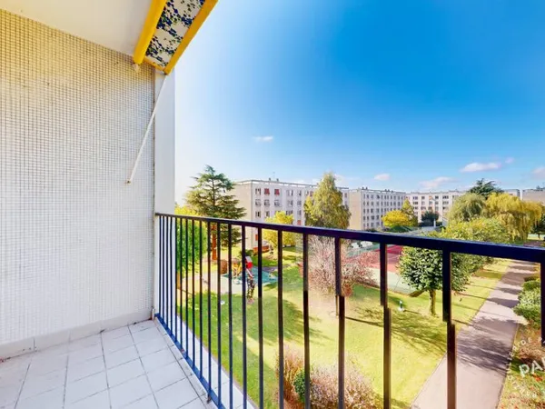 Appartement 4 pièces 104 m²