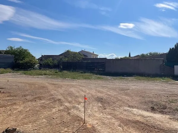 Terrain 462 m²