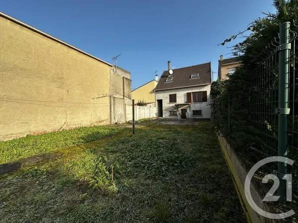 Maison 7 pièces 143 m²