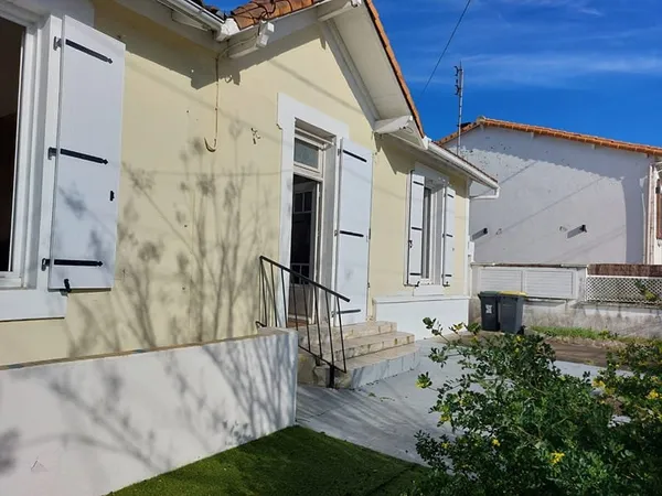 ROYAN- CENTRE VILLE- EXCLUSIVITE SQUARE HABITAT