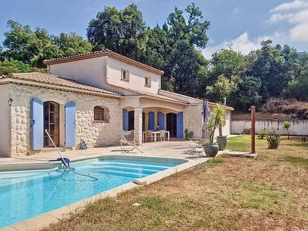 Maison 4 pièces 140 m²