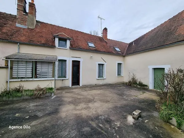 Maison ancienne proche écoles de 91 m2