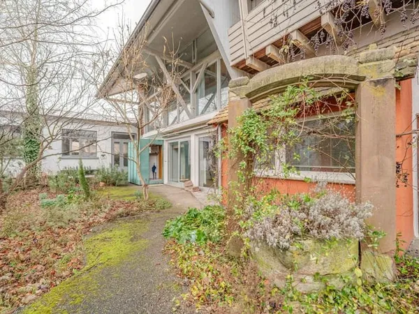 Maison 15 pièces 392 m²