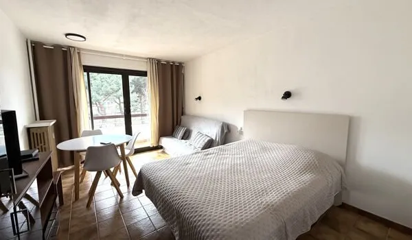 Studio 1 pièce 26 m²