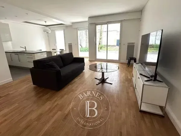 Le service location de la Maison BARNES vous propose ce bien :