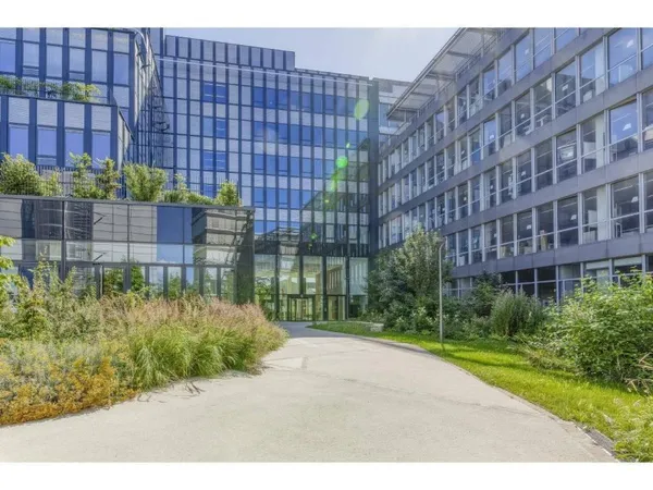 Bureaux 4451 m²
