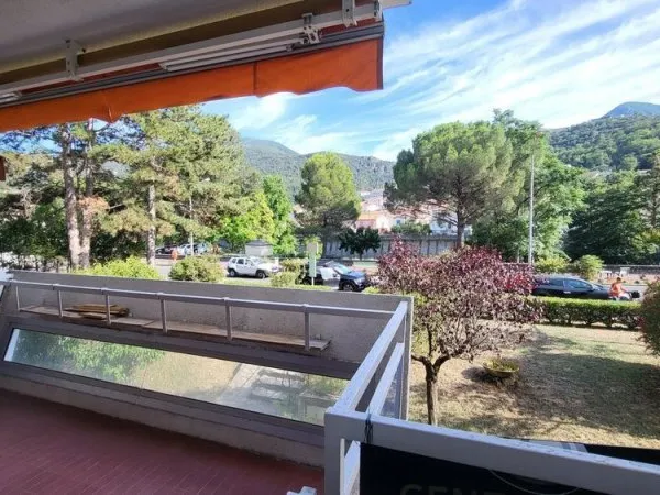 BEL APPARTEMENT F3 AVEC TERRASSE