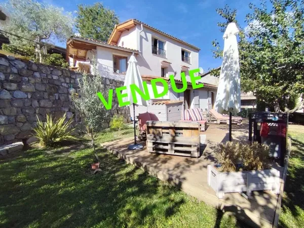 Maison 4 P.  125 m² - Garage et jardin