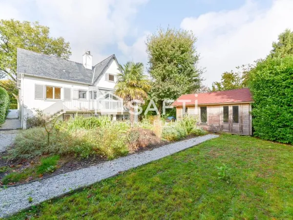 La Cholière - Grande maison familiale avec 5 chambres et studio indépendant, idéal famille et télétr