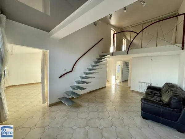 Appartement 4 pièces 84 m²