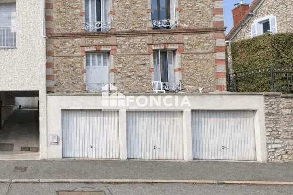 Parking 12 m²