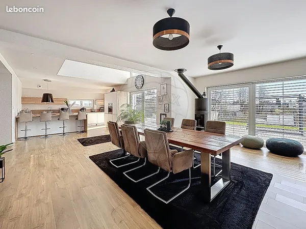 Maison 5 pièces 170 m²