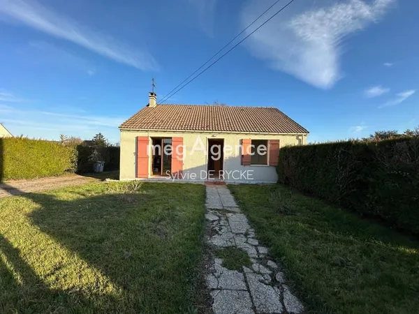 Pavillon traditionnel de plain pied sur 2389m2 de terrain