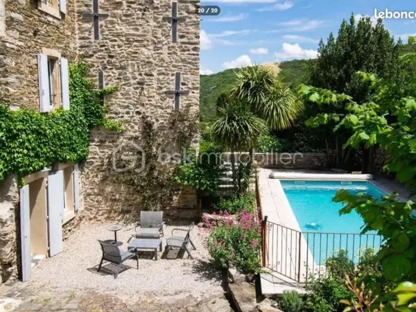 Maison 7 pièces 190 m²