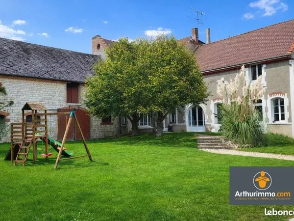 Propriété 12 pièces 268 m²
