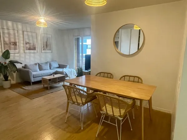Loue appartement meublé