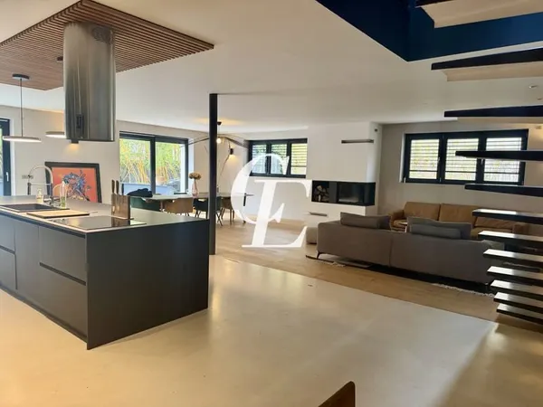 LOFT - TERRASSE - GARAGE