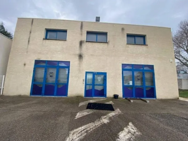 Bureaux 500 m²