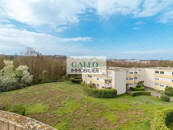 Appartement 5 pièces 100 m²