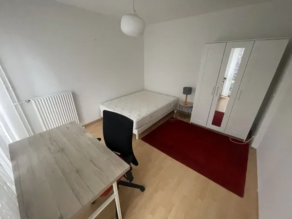 Loue chambres 13m² dans appartement