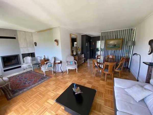 Vends Maison à Saint Rémy lès Chevreuse - 6 chambres, 165m²