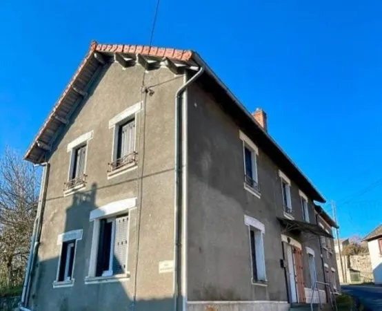 Maison dans le bourg de 130m²