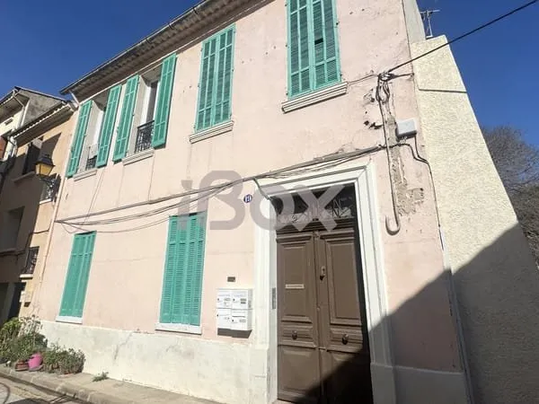 La Valette Centre ville, dans rue non passante, appartement