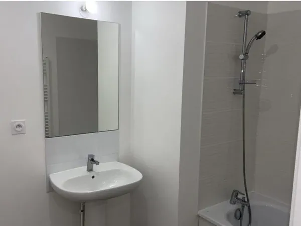 T3 / 60m² / Corbeil Essonnes (RER D)