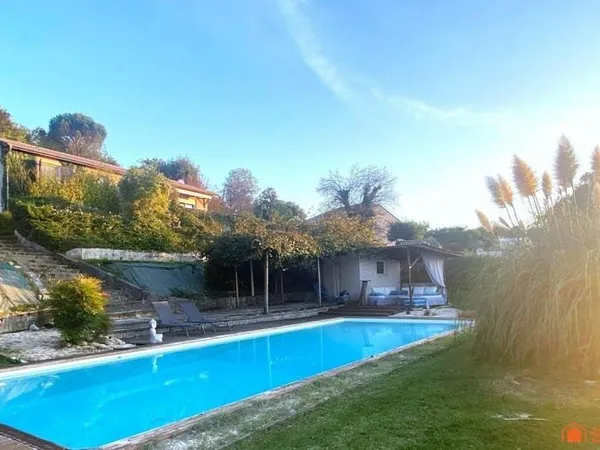 Maison 5 pièces 96 m²