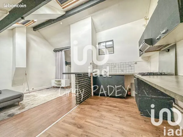 Studio 1 pièce 27 m²