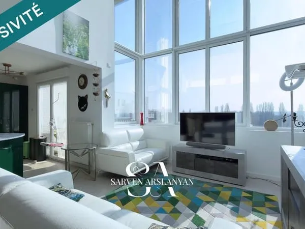 Duplex récent de 102 m² dernier étage, volumes, lumière et vue imprenable !