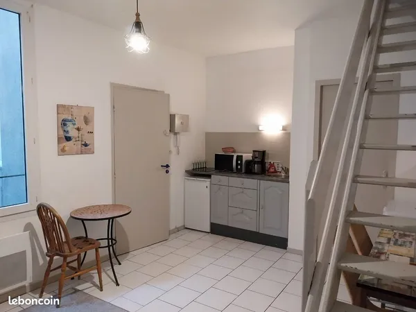 DUPLEX centre ville de Rochefort pour 3 mois