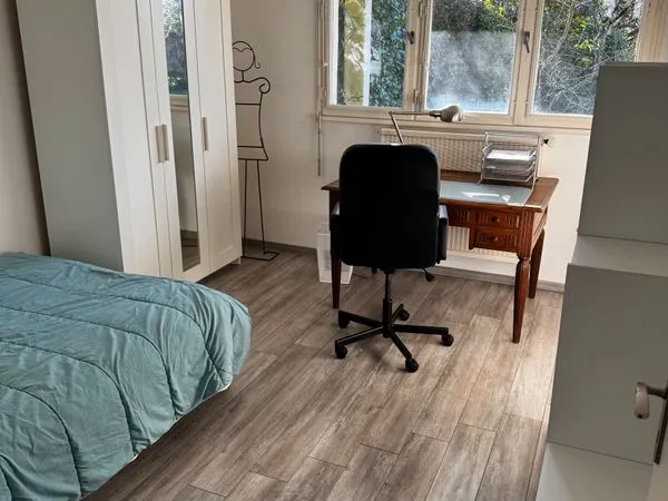 Chambre à louer dans une maison chez l'habitant pour un(e)étudiant(e)