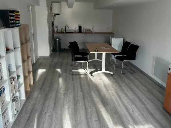 Local Bureau et stockage