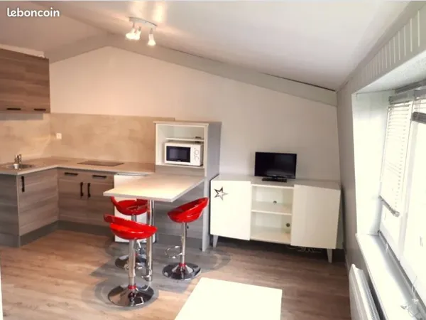 Loue charmant studio meublé de 18 m²
