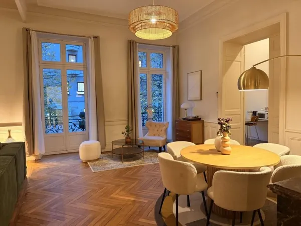 Loue T4 - 129.76m² - Nantes 44000