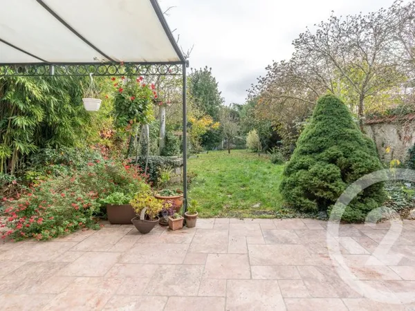 Maison 8 pièces 168 m²
