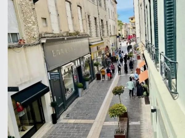 CARCASSONNE VENTE DROIT AU BAIL RUE COMMERCANTE