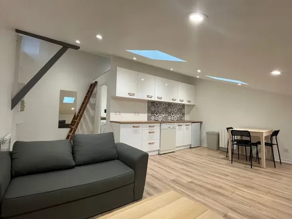 Studio 1 pièce 20 m²