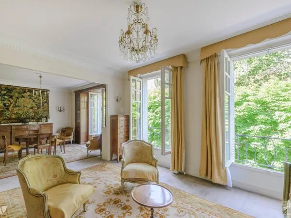 Vends T4 - 115m² - Paris 16e Arrondissement