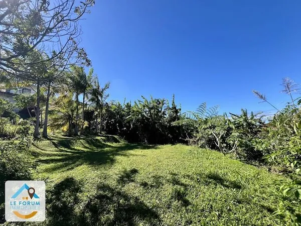 Terrain 400 m²