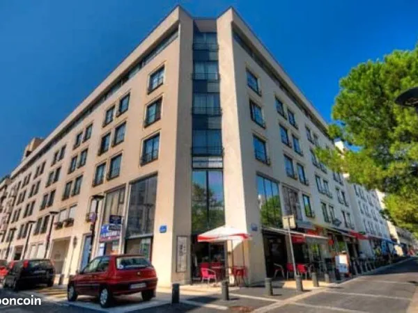 Studio 1 pièce 21 m²